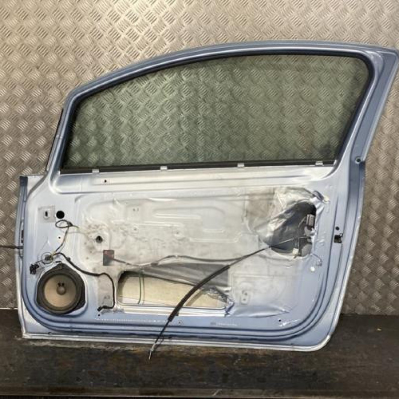 Porte avant droit OPEL CORSA D Photo n°5