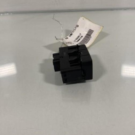 Bouton de warning VOLKSWAGEN UP
