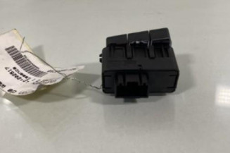Bouton de warning VOLKSWAGEN UP