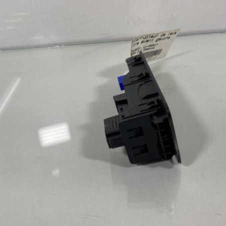 Interrupteur de leve vitre avant gauche VOLKSWAGEN UP