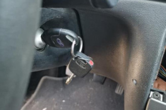 Com (Bloc Contacteur Tournant+Commodo Essuie Glace+Commodo Phare) FORD FIESTA 4