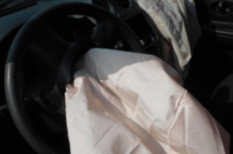Moteur essuie glace avant NISSAN MICRA 4