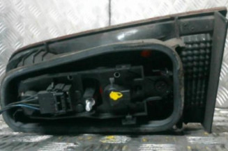 Feu arriere secondaire gauche (feux) RENAULT LAGUNA 2