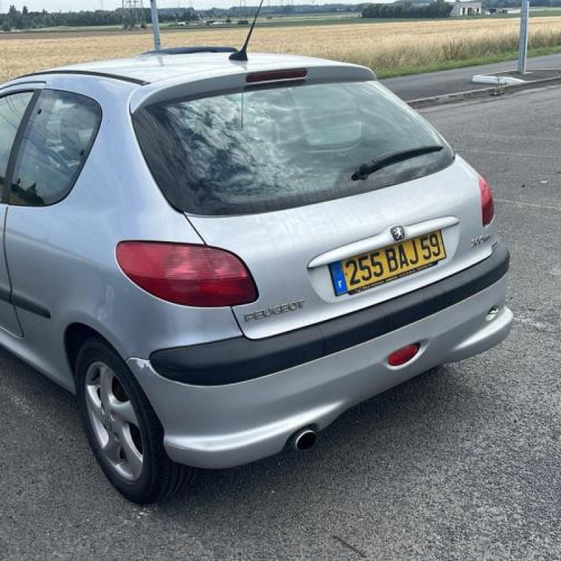 Boite de vitesses PEUGEOT 206 Photo n°6