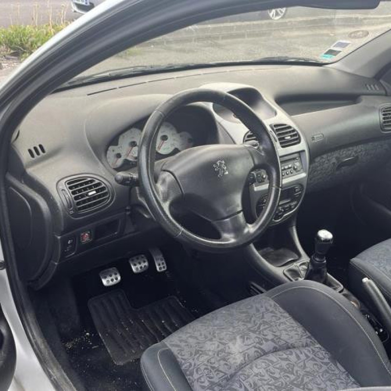 Boite de vitesses PEUGEOT 206 Photo n°7