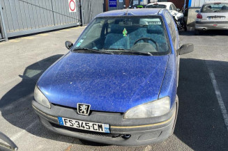 Pare choc avant PEUGEOT 106
