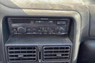 Pare choc avant PEUGEOT 106