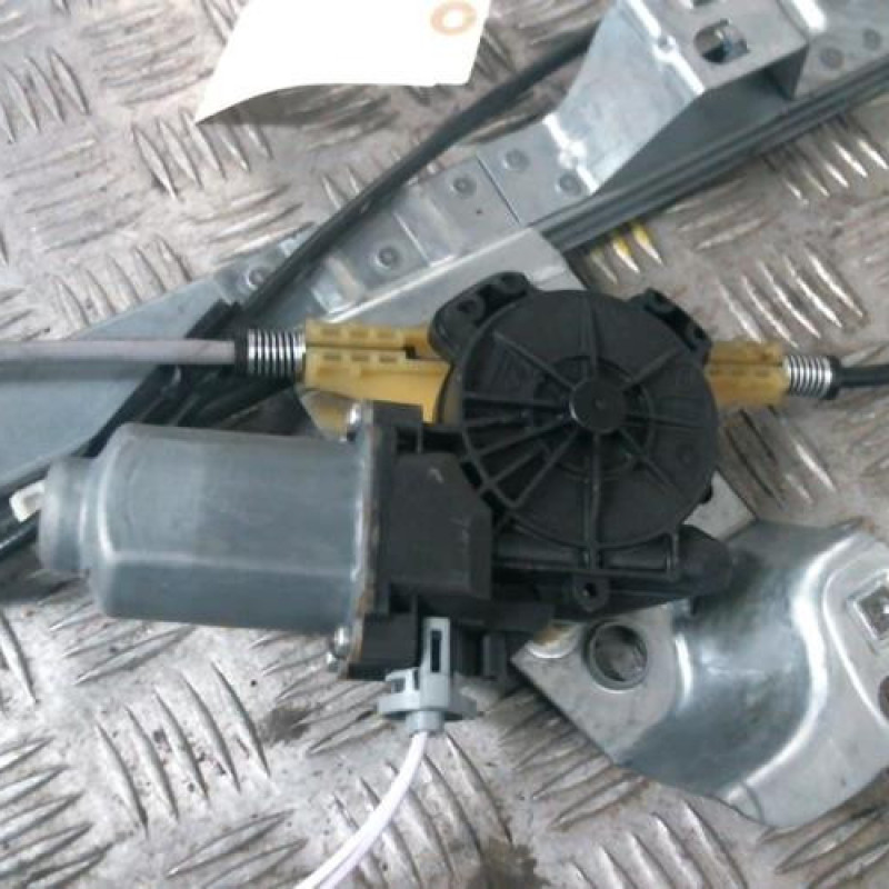 Leve vitre electrique avant droit RENAULT KANGOO 2 Photo n°2