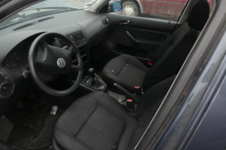 Porte avant droit VOLKSWAGEN GOLF 4