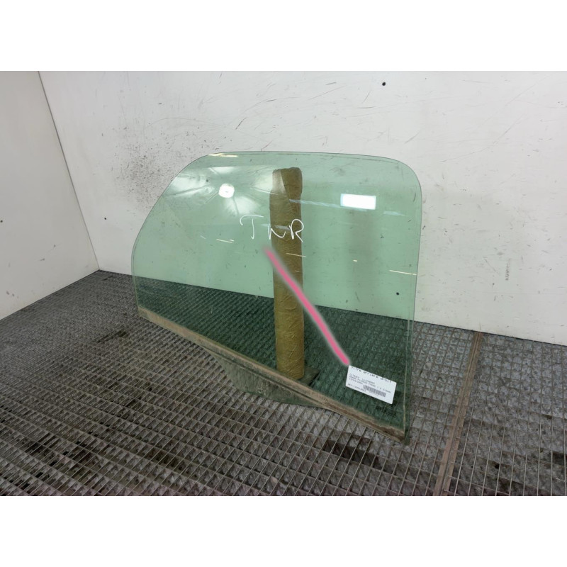 Vitre arriere droit CITROEN XSARA PICASSO Photo n°6