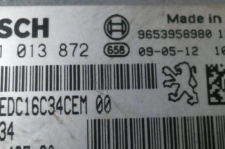 Calculateur moteur PEUGEOT 308 1