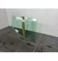 Vitre arriere droit PEUGEOT 207