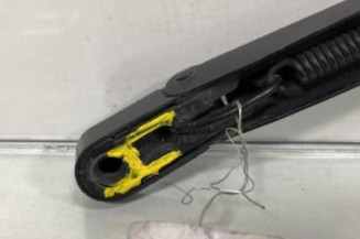 Bras essuie glace arriere FORD FIESTA 4