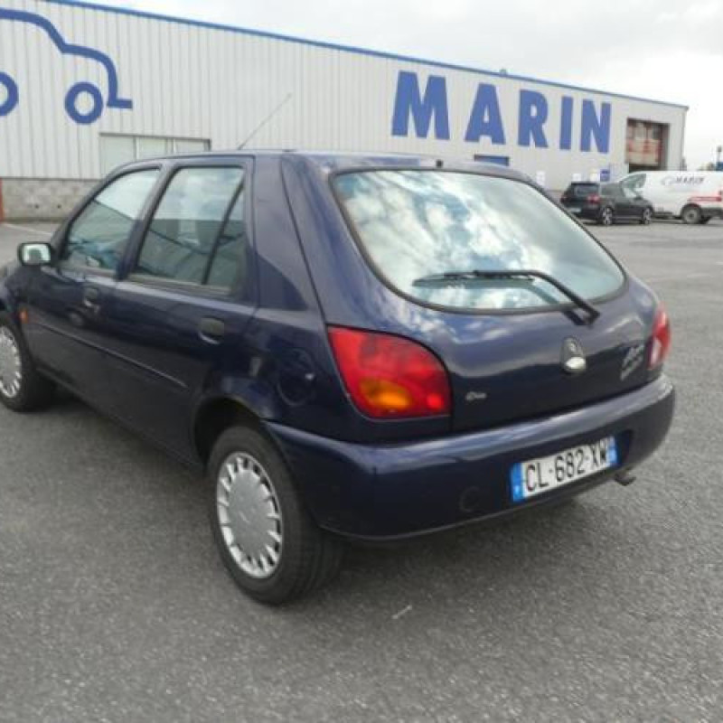 Bras essuie glace arriere FORD FIESTA 4 Photo n°7