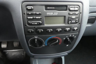 Bras essuie glace arriere FORD FIESTA 4