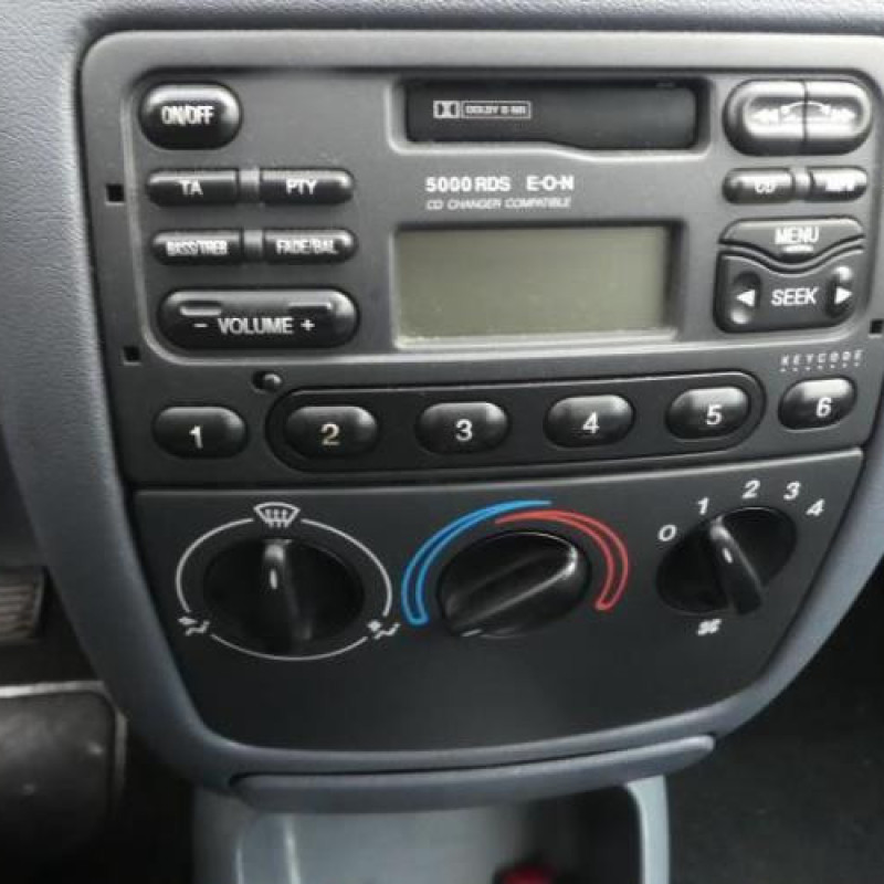 Bras essuie glace arriere FORD FIESTA 4 Photo n°11