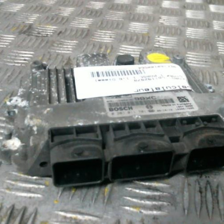 Calculateur FORD C-MAX 1 Photo n°1