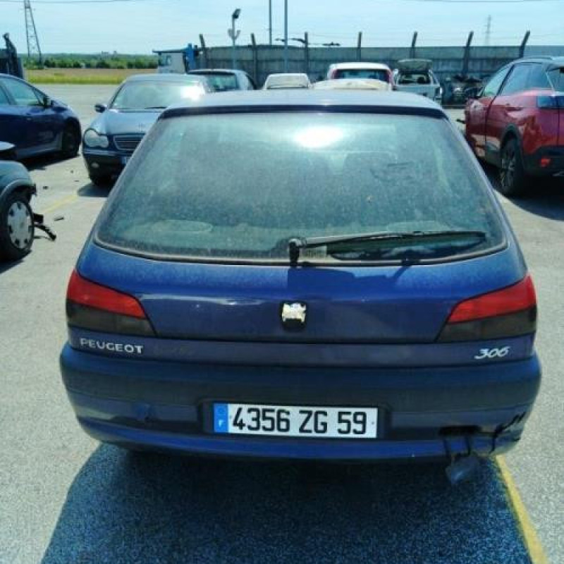 Feu arriere principal droit (feux) PEUGEOT 306 Photo n°5