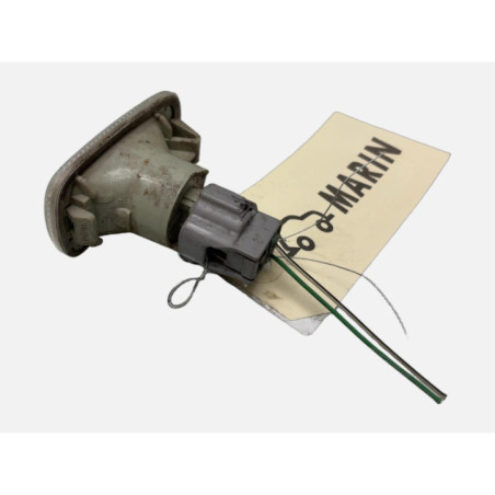 Repetiteur clignotant avant droit  (Feux) TOYOTA PRIUS 2