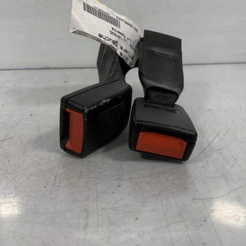 Attache ceinture arriere gauche MAZDA 2 1 Photo n°2