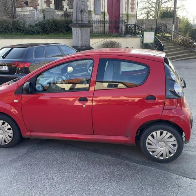 Feu arriere principal droit (feux) CITROEN C1 1 Photo n°4