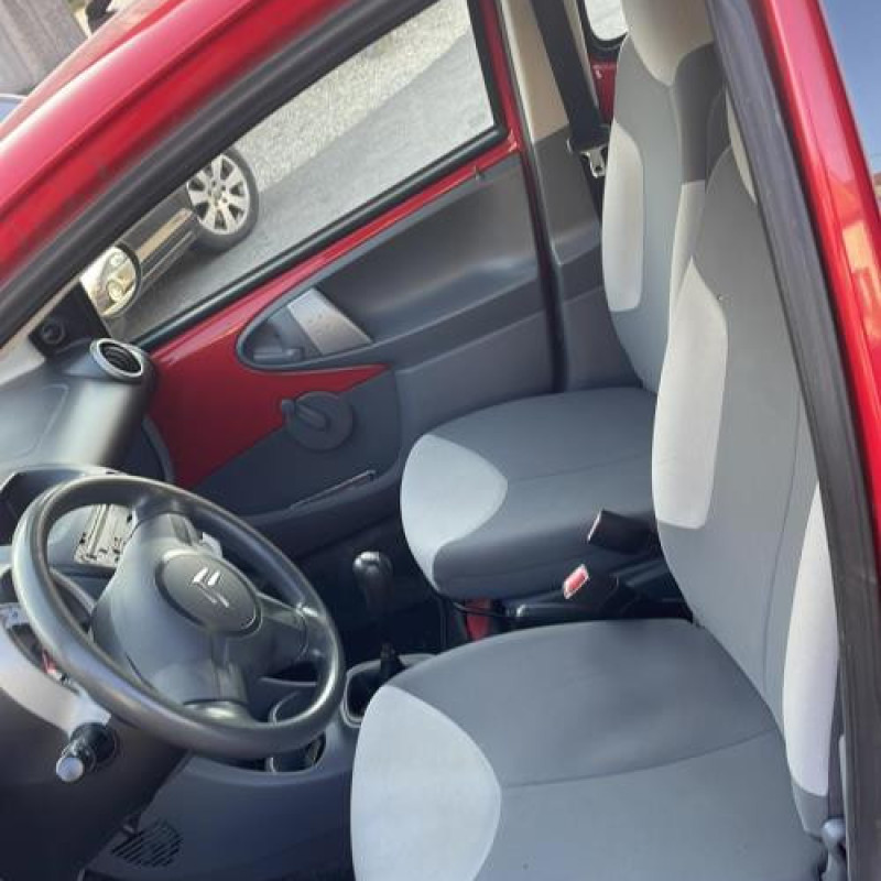 Feu arriere principal droit (feux) CITROEN C1 1 Photo n°8
