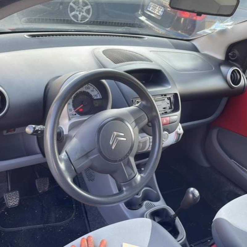 Moteur essuie glace arriere CITROEN C1 1 Photo n°8