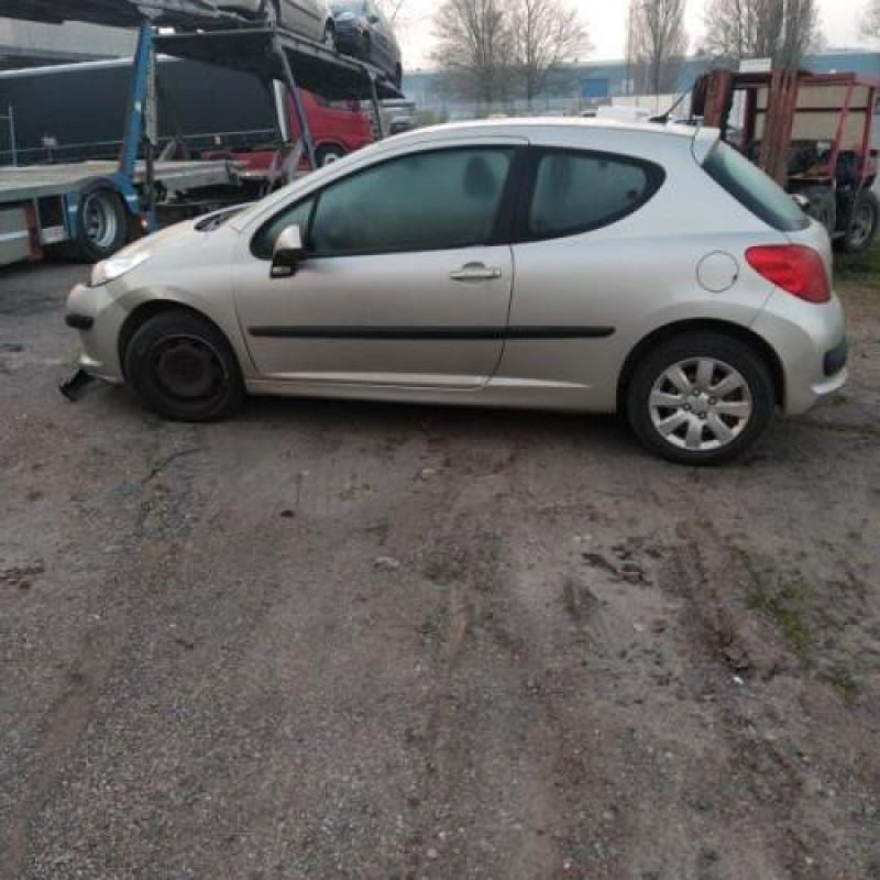 Pretensionneur de ceinture avant droit PEUGEOT 207 Photo n°7