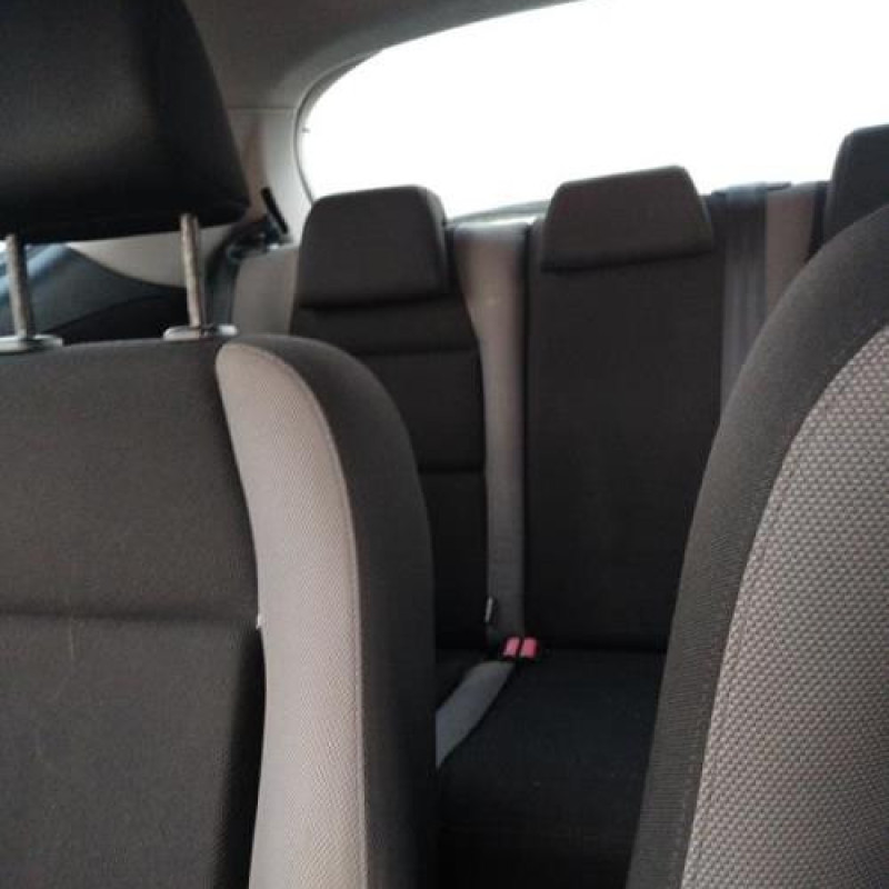 Pretensionneur de ceinture avant droit PEUGEOT 207 Photo n°9