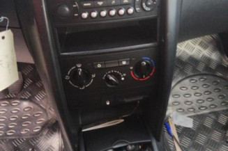 Pretensionneur de ceinture avant droit PEUGEOT 207