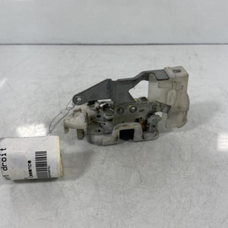 Serrure avant droit TOYOTA AYGO 1 Photo n°1