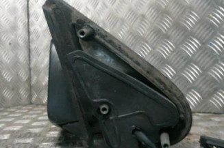 Retroviseur gauche VOLKSWAGEN GOLF 3