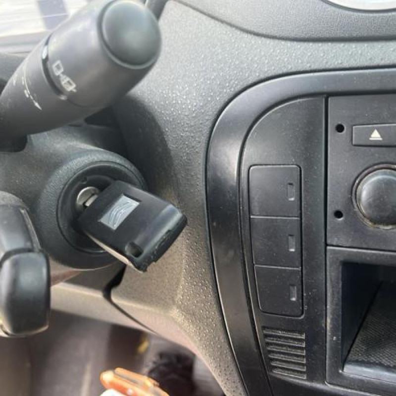 Capot CITROEN C3 1 Photo n°15