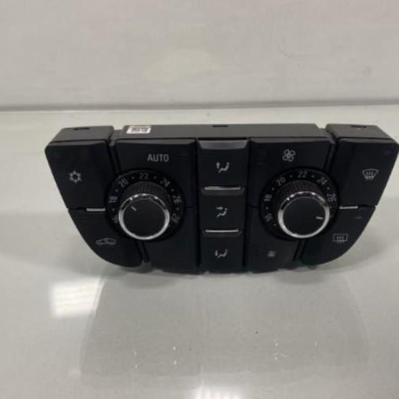 Commande chauffage OPEL MERIVA B Photo n°1