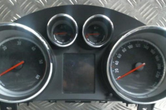 Compteur OPEL MERIVA B Photo n°1
