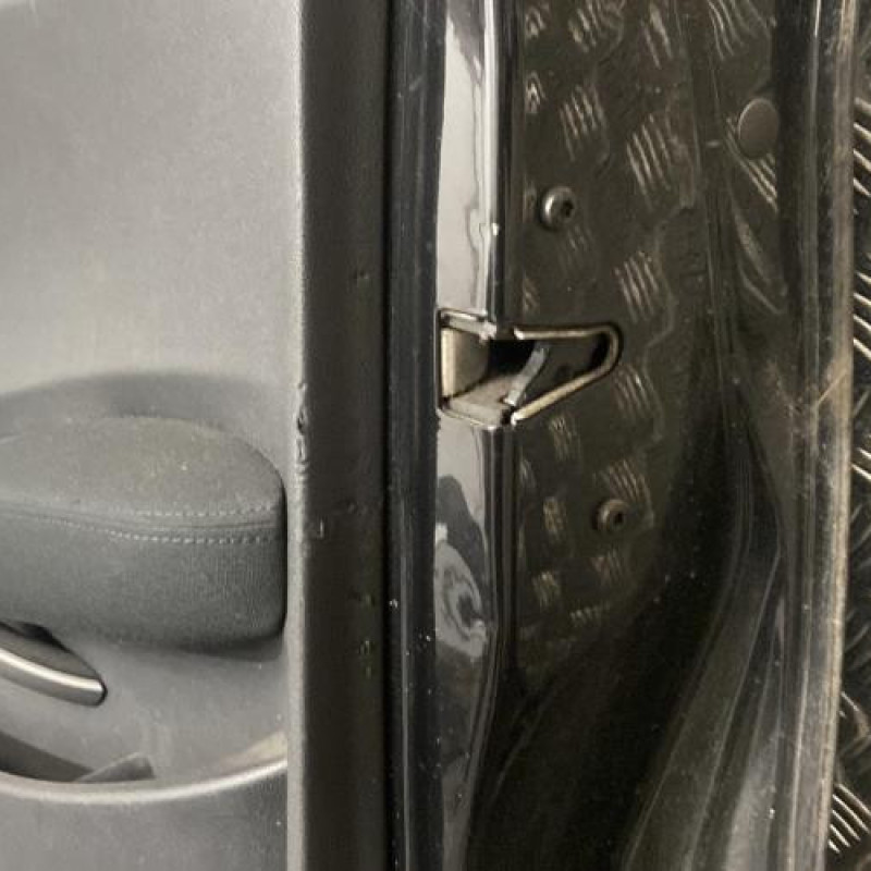 Porte avant droit BMW SERIE 1 E87 Photo n°6