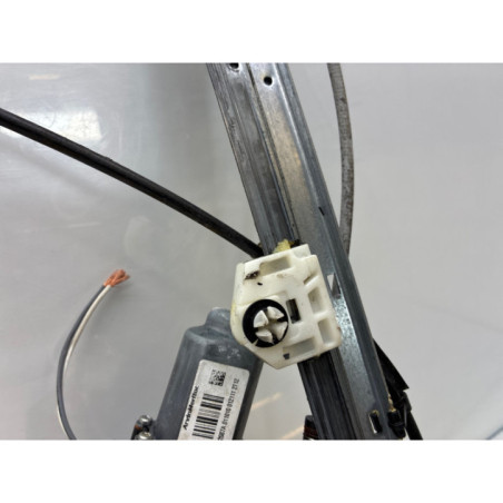Leve vitre electrique avant gauche RENAULT KANGOO 2 Photo n°1