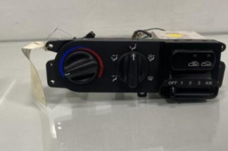 Commande chauffage HYUNDAI LANTRA 2 Photo n°1