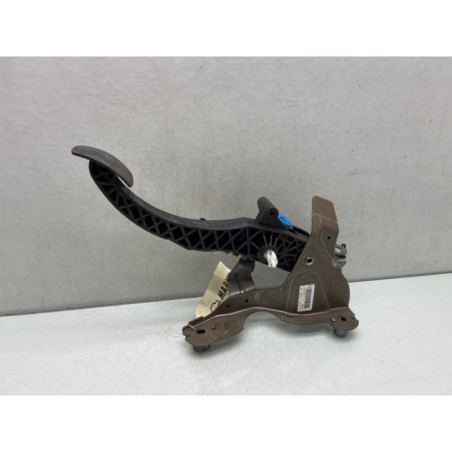 Pedale d'embrayage RENAULT MEGANE 3