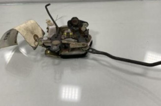 Serrure avant gauche HYUNDAI PONY 3 Photo n°1