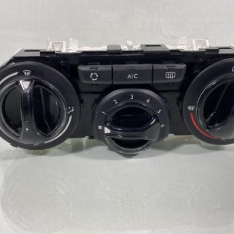 Commande chauffage PEUGEOT 208 1 Photo n°1