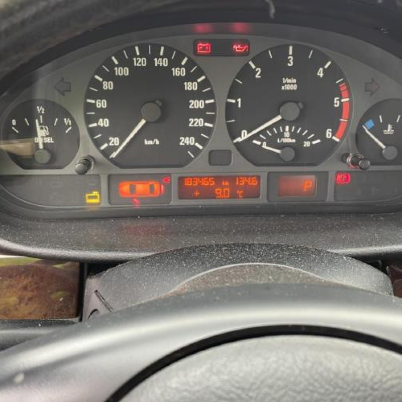 Jante BMW SERIE 3 E46 Photo n°8