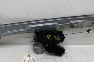 Leve vitre electrique avant droit PEUGEOT 308 1 Photo n°1