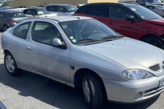 Malle/Hayon arriere RENAULT MEGANE 1