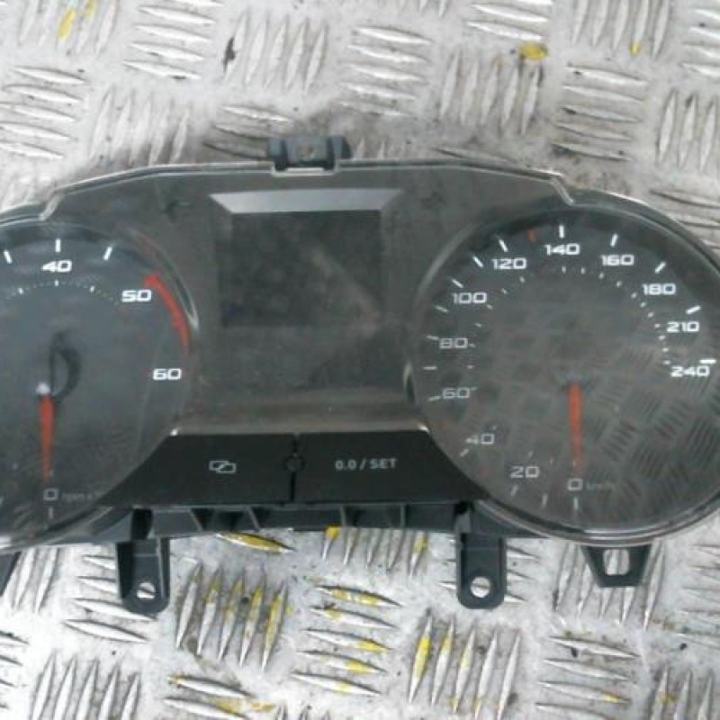 Compteur SEAT IBIZA 4 Photo n°1