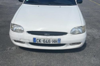 Feu arriere principal gauche (feux) FORD ESCORT 6