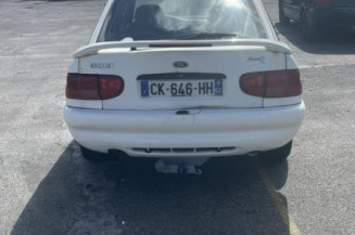 Feu arriere principal gauche (feux) FORD ESCORT 6
