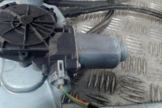 Leve vitre electrique avant droit RENAULT CLIO 3