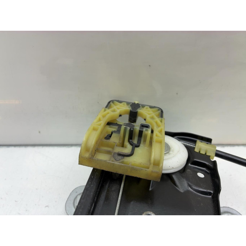 Leve vitre electrique avant gauche OPEL ASTRA J SPORTS Photo n°7