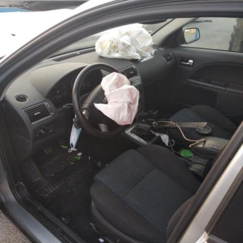Custode arriere gauche (porte) FORD MONDEO 2 Photo n°6